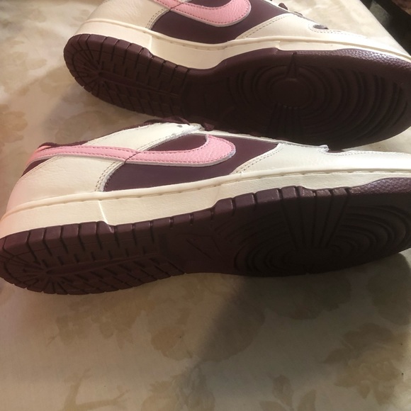 Men valentine dunk size 9.5 dead stock - Picture 1 of 4